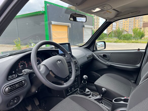 2026 Lada (ВАЗ) Niva Travel I Рестайлинг, чёрный - вид 4