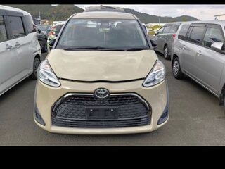 2020 Toyota Sienta II Рестайлинг, бежевый, 1500000 рублей, вид 1
