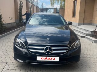 2017 Mercedes-Benz E-Класс 400 V (W213, S213, C238), чёрный, 2980000 рублей, вид 1