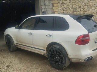 2008 Porsche Cayenne Turbo I Рестайлинг (957), белый, 950000 рублей, вид 2