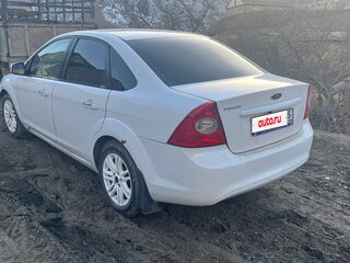 2011 Ford Focus II Рестайлинг, белый, 690000 рублей, вид 3