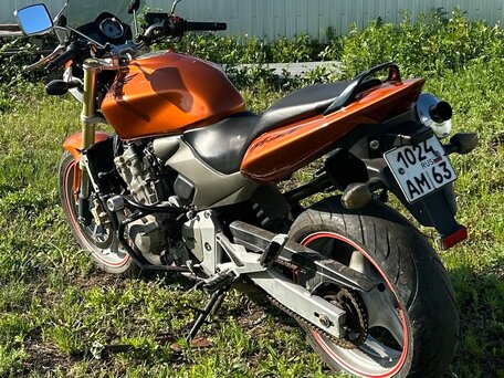 2005 Honda CB 600F Hornet, оранжевый, 450000 рублей, вид 4