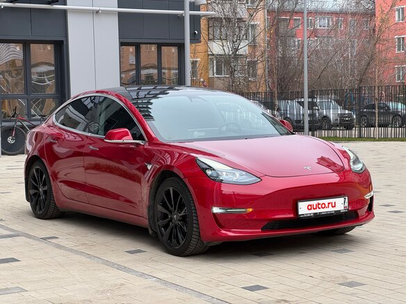 2020 Tesla Model 3 Long Range I, красный, 3990000 рублей - вид 3