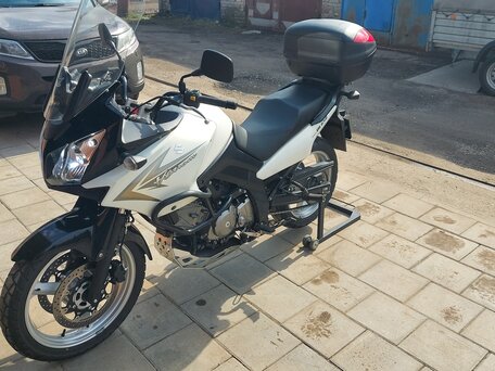 2011 Suzuki V-Strom DL 650, белый, 700000 рублей, вид 4