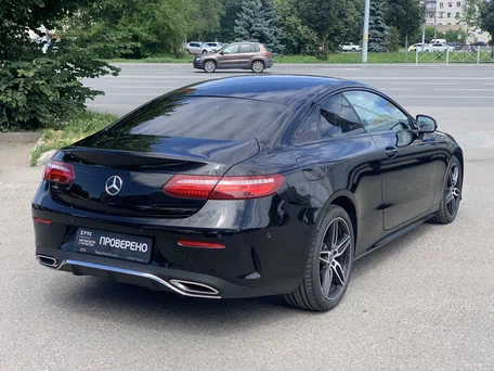 2019 Mercedes-Benz E-Класс 200 V (W213, S213, C238), чёрный, 4750000 рублей, вид 5