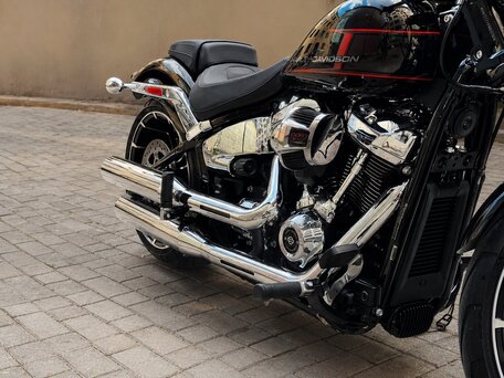 2023 Harley-Davidson Breakout, чёрный, 2250000 рублей, вид 4