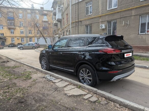 2021 Geely Atlas Pro, чёрный, 1900000 рублей - вид 5
