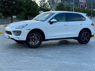 2013 Porsche Cayenne II (958), белый, 1950000 рублей, вид 5