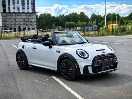 2024 Mini Cabrio JCW John Cooper Works III Рестайлинг 2, белый, 3990000 рублей, вид 4