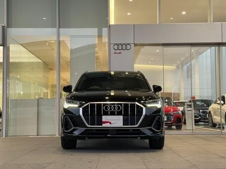 2022 Audi Q3 35 TFSI II (F3), чёрный, 1931000 рублей, вид 2