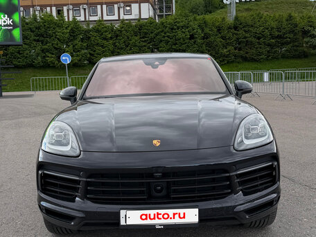 2020 Porsche Cayenne E-Hybrid III, чёрный, 7000000 рублей, вид 2