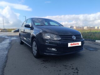 2018 Volkswagen Polo V Рестайлинг, серый, 600000 рублей, вид 3