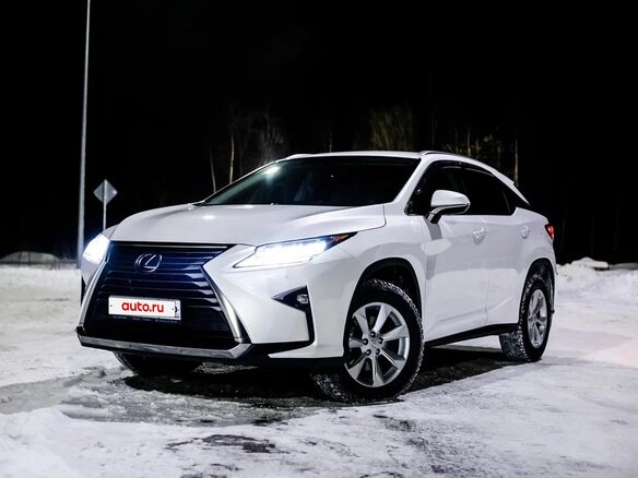 2016 Lexus RX 200t IV, белый, 4100000 рублей - вид 2