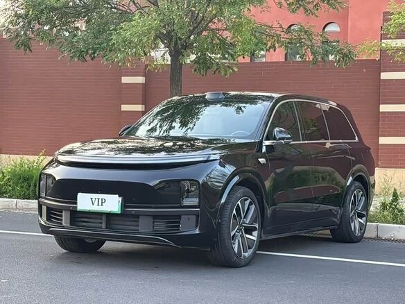 2024 Li Auto (Lixiang) L9 52.3 kWh I Рестайлинг, чёрный