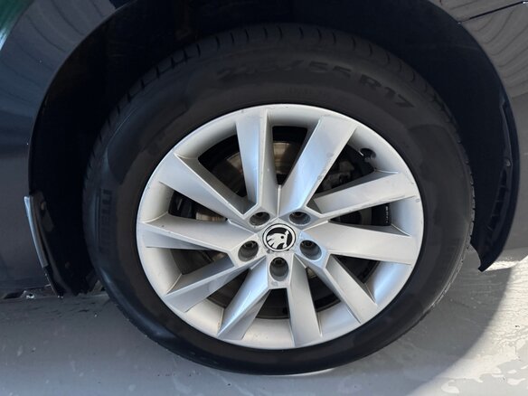 2018 Skoda Superb III, чёрный, 1750000 рублей - вид 10