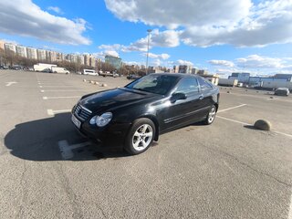 2006 Mercedes-Benz C-Класс 180 II (W203) Рестайлинг, чёрный, 500000 рублей, вид 1