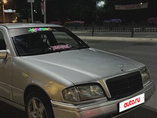 1997 Mercedes-Benz C-Класс 180 I (W202), серебристый, 190000 рублей, вид 3