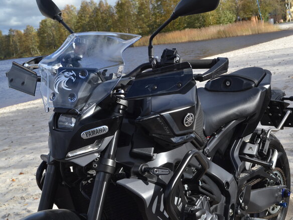 2025 Yamaha MT-09 (FZ-09), чёрный, 1380000 рублей - вид 16