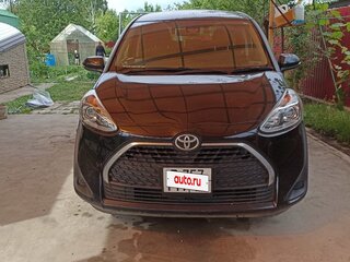 2022 Toyota Sienta II Рестайлинг, чёрный, 1750000 рублей, вид 3
