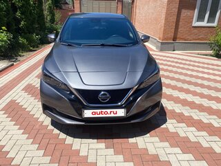 2019 Nissan Leaf II (ZE1), серый, 1490000 рублей, вид 2