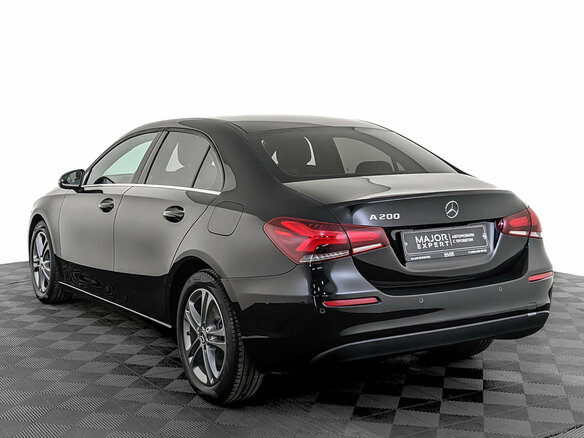 2018 Mercedes-Benz A-Класс 200 IV (W177), чёрный, 2160000 рублей - вид 6
