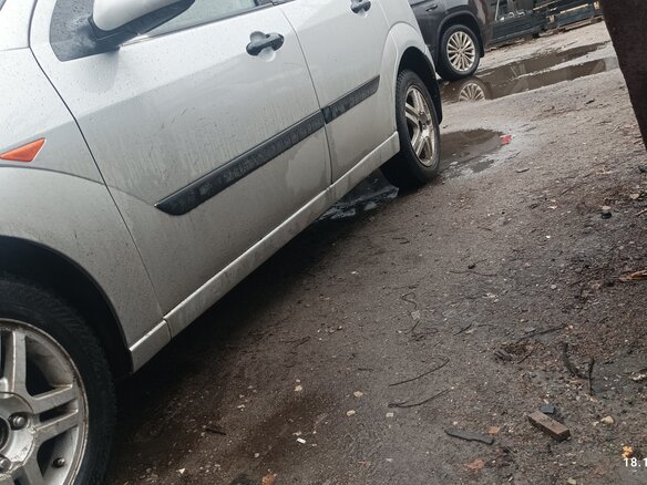 2002 Ford Focus I Рестайлинг, серебристый, 300000 рублей - вид 5