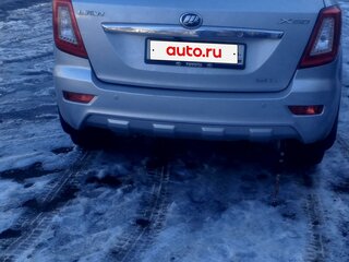 2013 Lifan X60 I, серебристый, 600000 рублей, вид 2