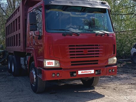 2007 Sinotruk Howo ZZ3327, красный, 2100000 рублей, вид 2