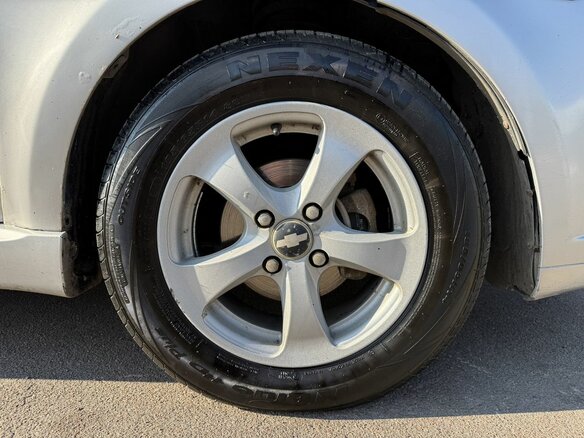 2009 Chevrolet Aveo I Рестайлинг, серебристый, 350000 рублей - вид 11