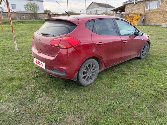2013 Kia Ceed II, красный, 950000 рублей - вид 8