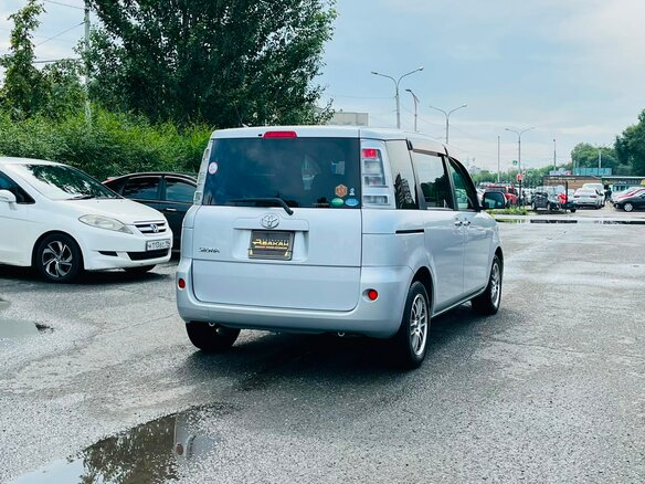 2013 Toyota Sienta I Рестайлинг 2, серый, 999000 рублей - вид 6