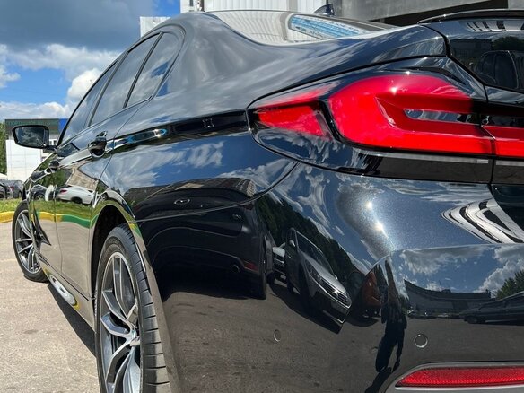2021 BMW 5 серии 520d xDrive VII (G30/G31/G38) Рестайлинг, чёрный, 3599000 рублей - вид 16