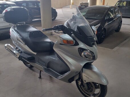 2006 Suzuki Burgman (SkyWave) 650, серебристый, 420000 рублей, вид 2