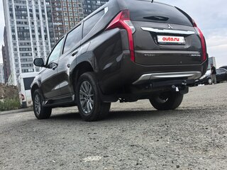 2019 Mitsubishi Pajero Sport III, коричневый, 3600000 рублей, вид 4