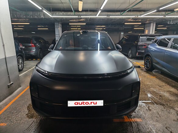 2023 Li Auto (Lixiang) L9 44.5 kWh I, серый
