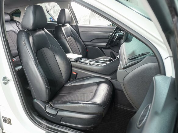 2020 Hyundai Sonata VII (LF) Рестайлинг, белый, 2479000 рублей - вид 7