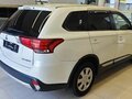 2015 Mitsubishi Outlander III Рестайлинг 2, белый, 1350000 рублей - вид 3
