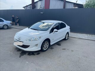 2015 Peugeot 408 I, белый, 400000 рублей, вид 2