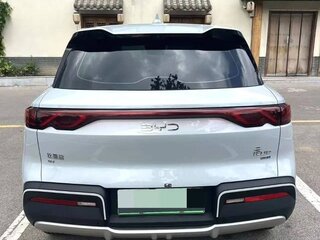 2025 BYD Yuan Up 45.12 kWh, серебристый, 1750000 рублей, вид 5