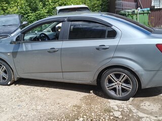 2015 Chevrolet Aveo II, серый, 750000 рублей, вид 5