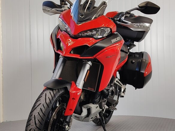 2018 Ducati Multistrada 1260, красный, 1149000 рублей - вид 2