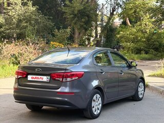 2015 Kia Rio III Рестайлинг, серый, 895000 рублей, вид 5