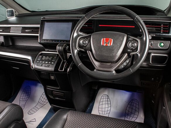 2016 Honda Stepwgn V, чёрный - вид 10