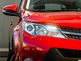 2014 Toyota RAV4 IV (XA40), красный, 2150000 рублей, вид 5