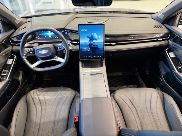 2026 Geely Preface I, чёрный, 3329990 рублей - вид 12