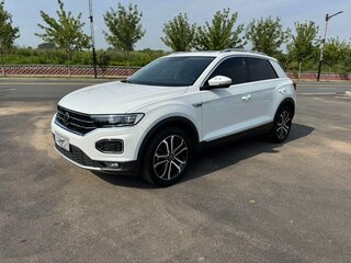 2023 Volkswagen T-Roc I Рестайлинг, белый, 1745005 рублей, вид 1