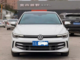 2026 Volkswagen Golf VIII Рестайлинг, белый, 2710000 рублей, вид 3