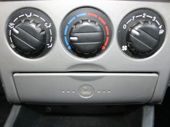 2008 Lada (ВАЗ) Priora I, серый, 200000 рублей - вид 11