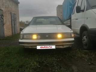 1986 Toyota Mark II V (X70), белый, 235000 рублей, вид 5