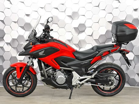 2012 Honda NC 700X, красный, 627000 рублей, вид 4